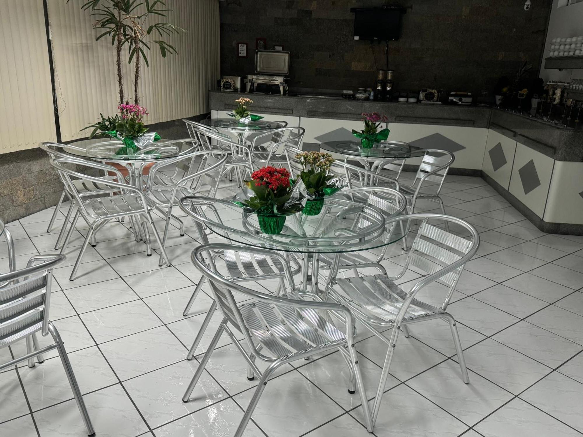 Hotel Big 2*